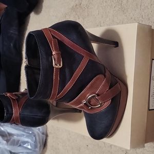 Cole Haan heel ankle boot